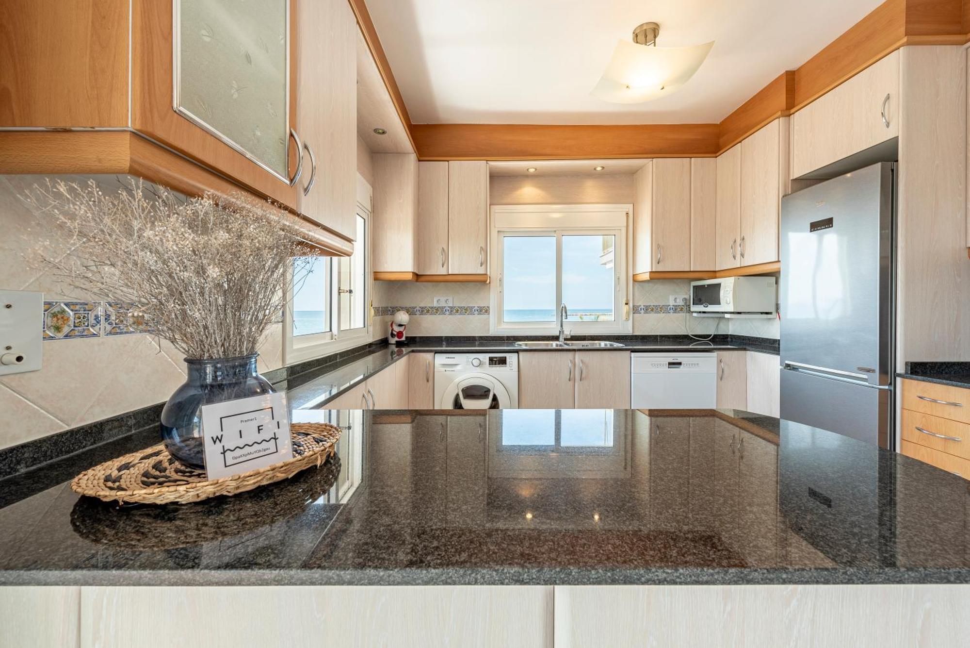 Apartamento Frente Al Mar 캠브릴스 외부 사진
