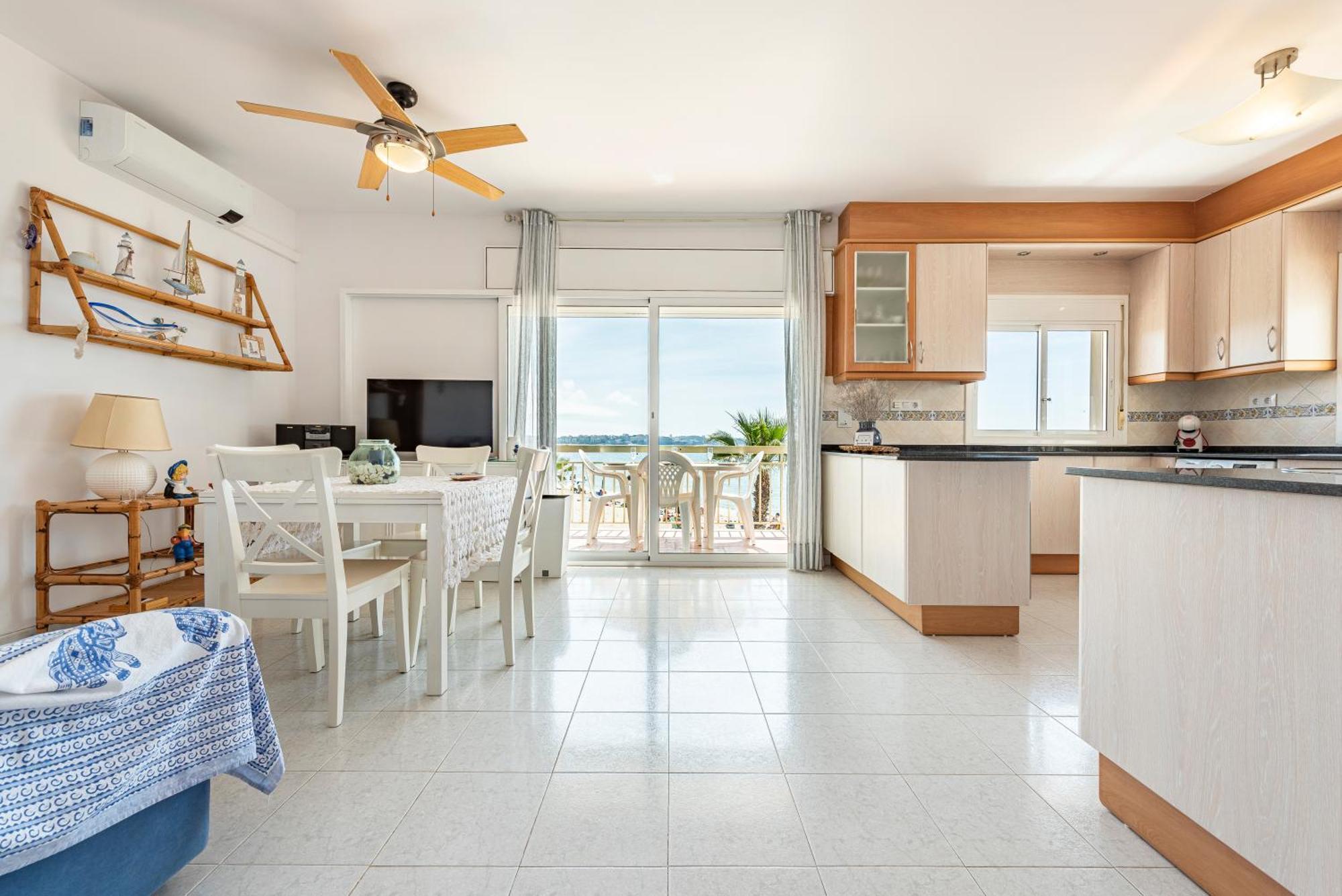 Apartamento Frente Al Mar 캠브릴스 외부 사진